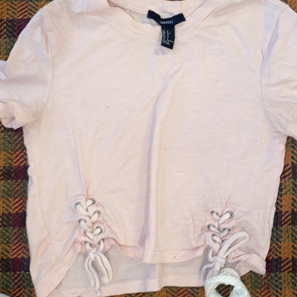 3 Tops - Picture 5 of 6